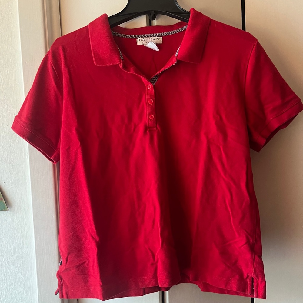 Hannah, Stretch. XL Button Red Polo